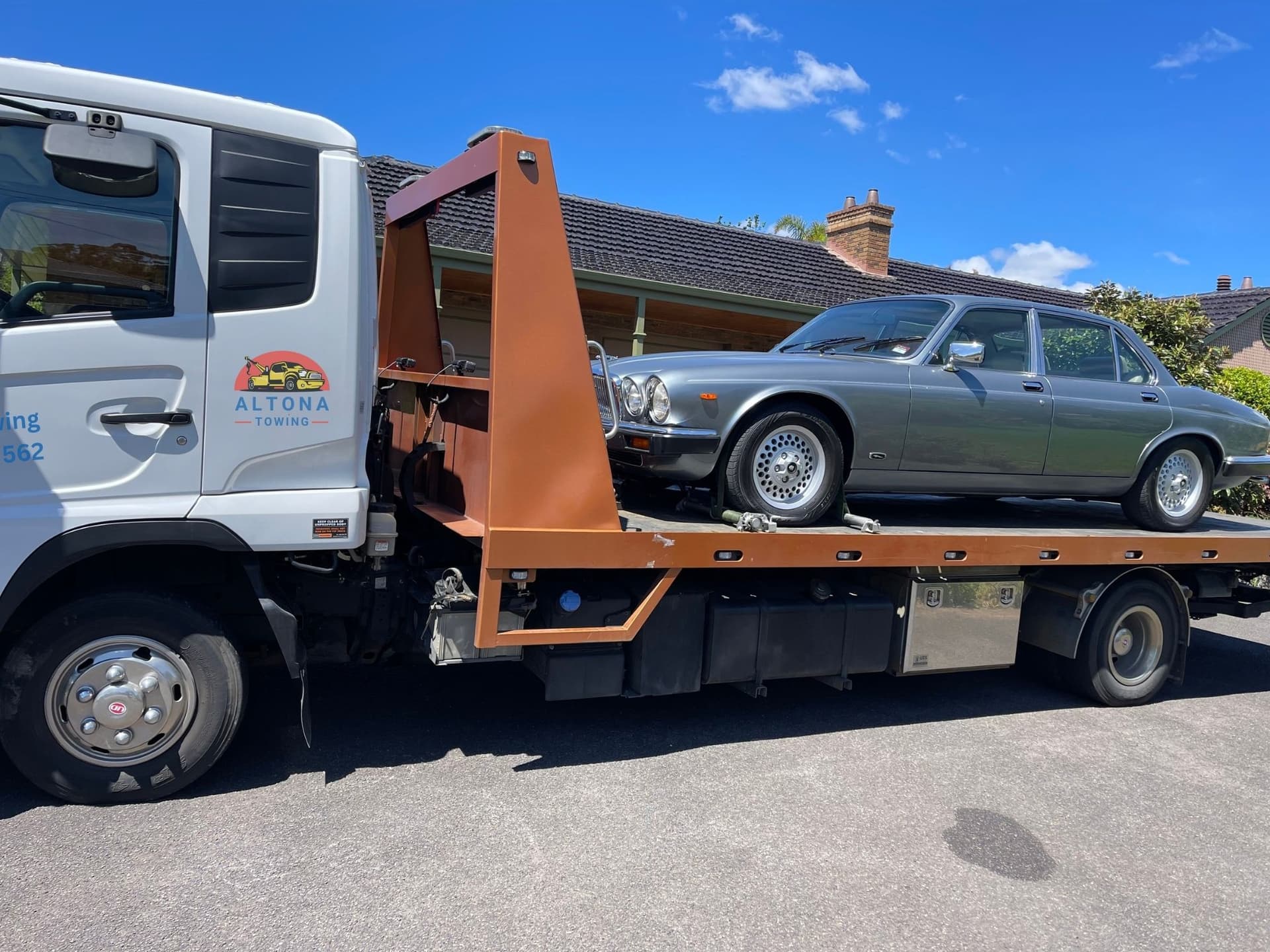 Professional Tow Truck Services in Reservoir, Melbourne | One Stop Towing