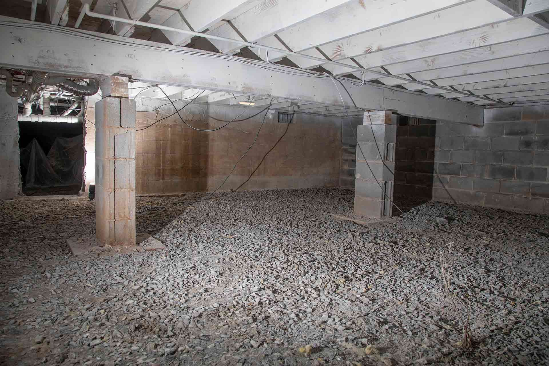 Crawl Space Restoration to Eliminate Mold and Mildew