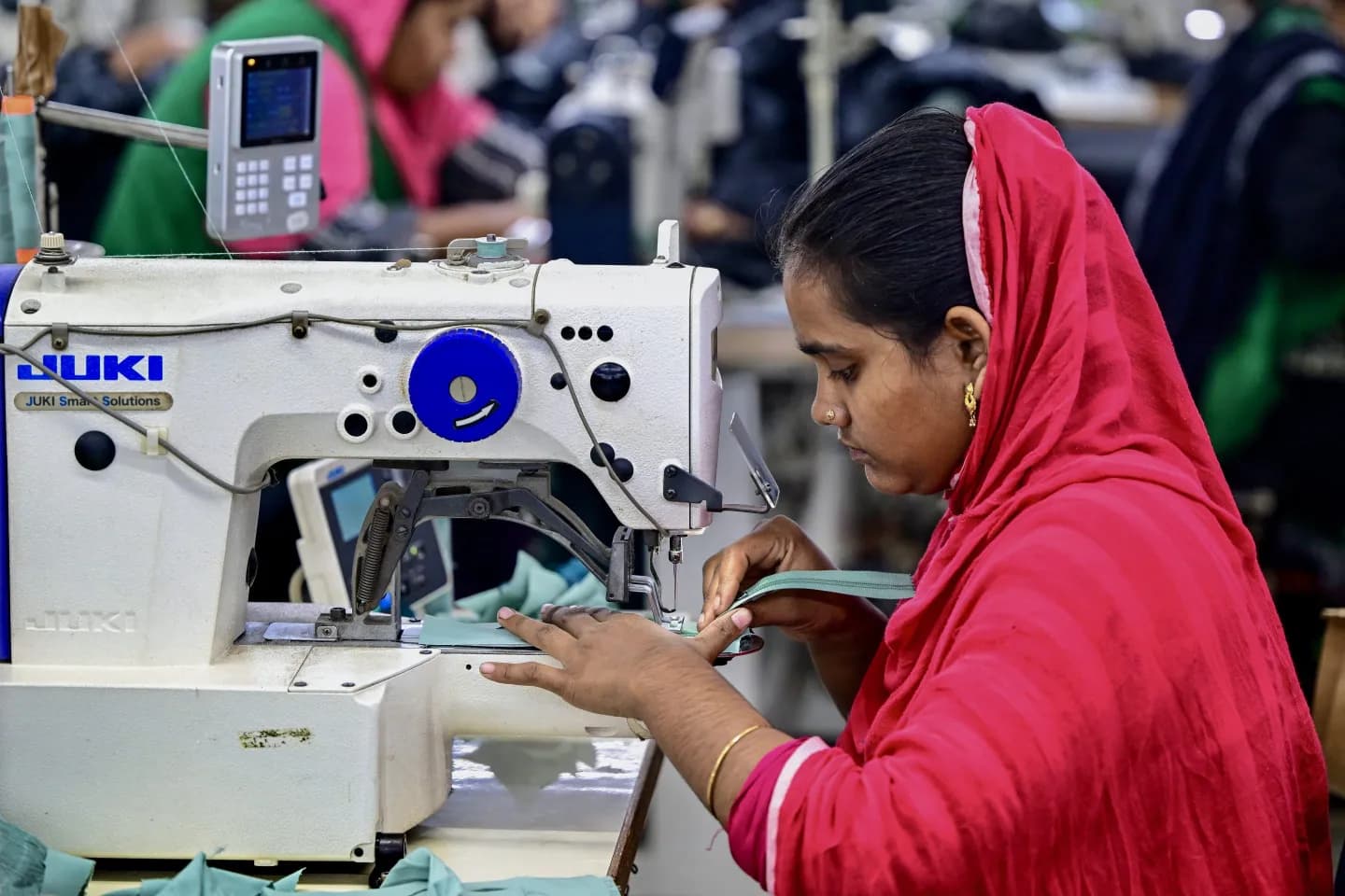 Reliable Clothes Factory in China for Women’s Apparel