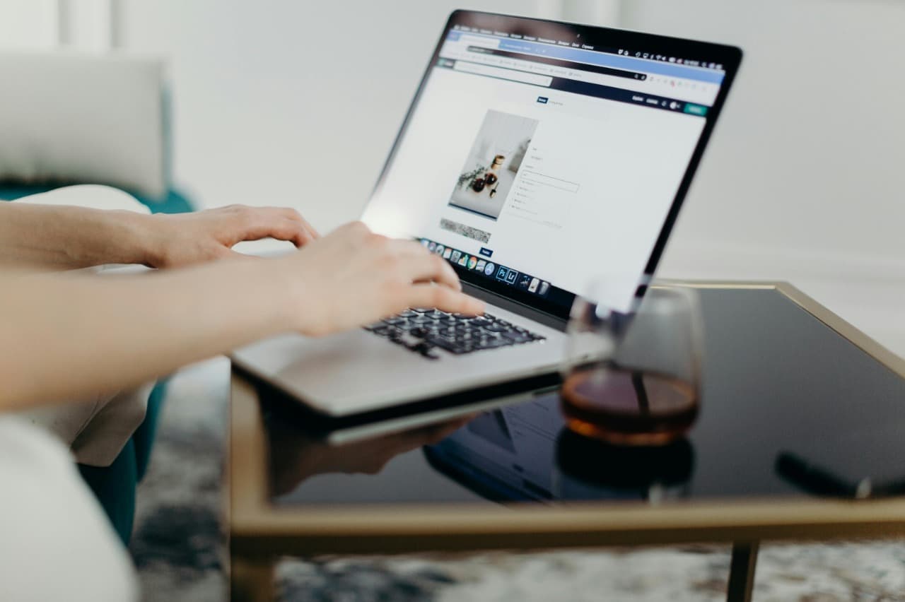Ventajas de implementar reservas para salones de belleza online