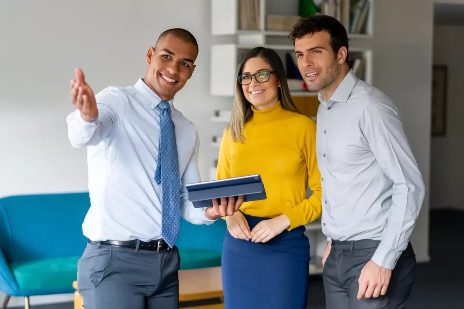 Connect With Experienced Real Estate Agents Near Me | BestRealEstate AgentNear