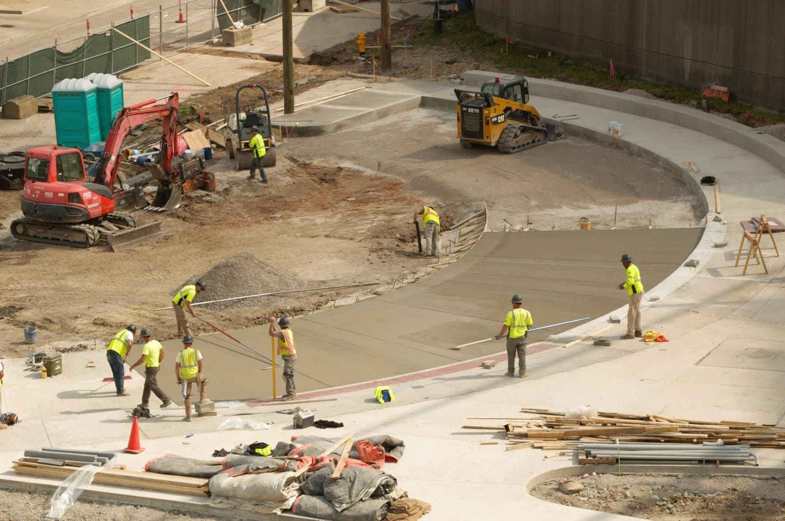 Construction Safety Training: Reduce Risks and Improve Compliance