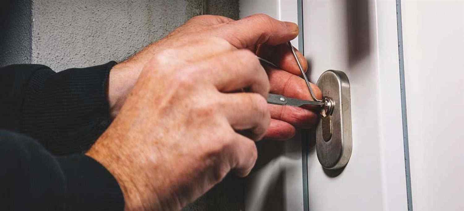 Trusted 24h Locksmith for Homes, Cars &amp; Businesses