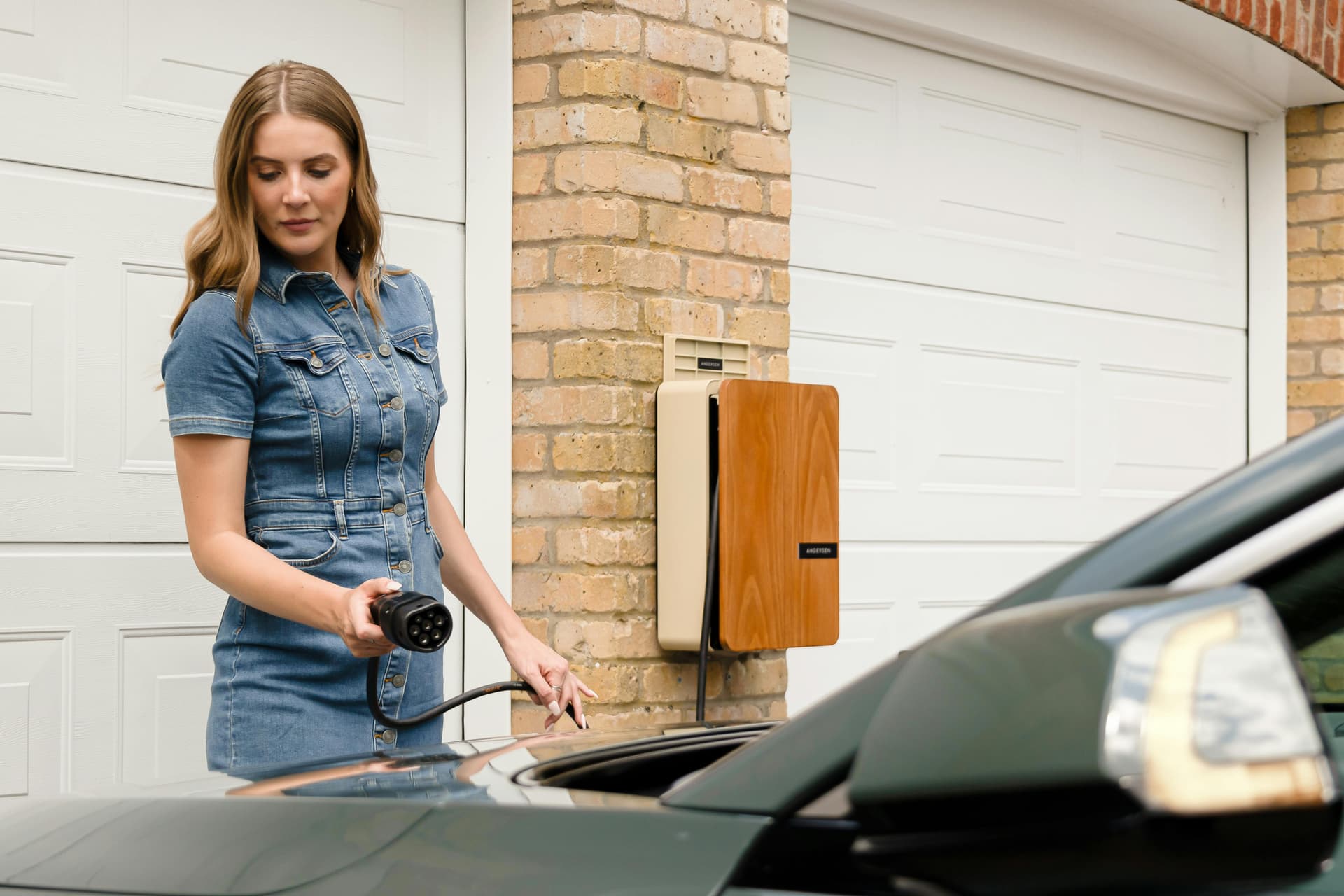 EV Charging Station Contractors Supporting Smart Energy Networks