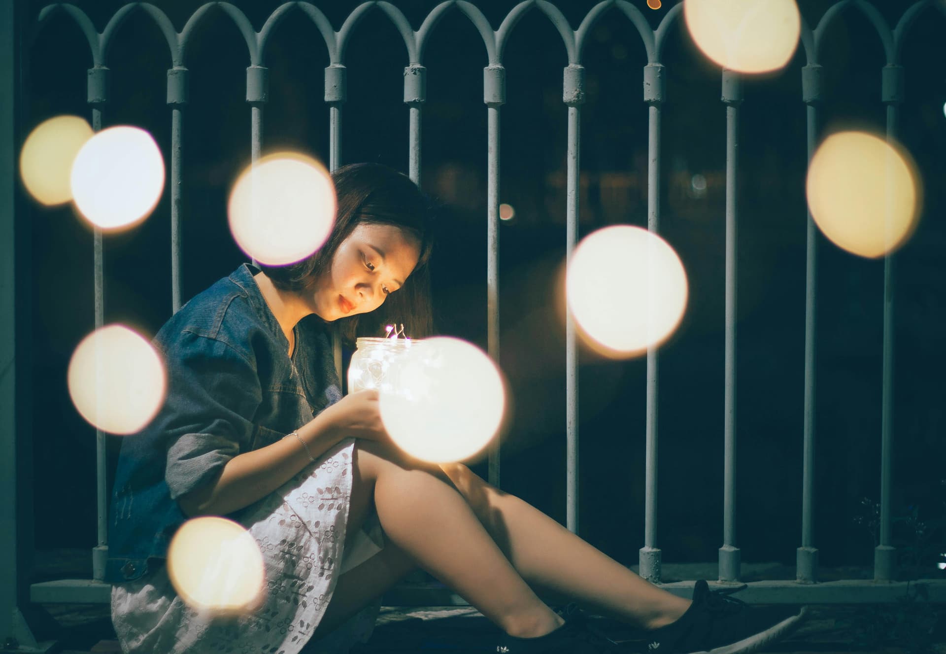 Smart Bathroom Mirror with Lights for Clear Visibility