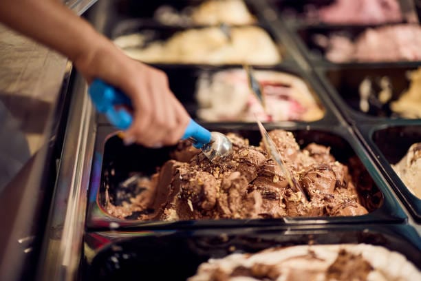 Fun &amp; Flavorful Birthday Party Ice Cream Service