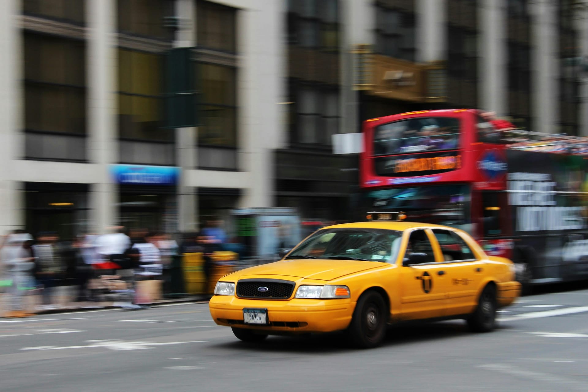 West Byfleet Taxi Services – Reliable &amp; On-Time Rides