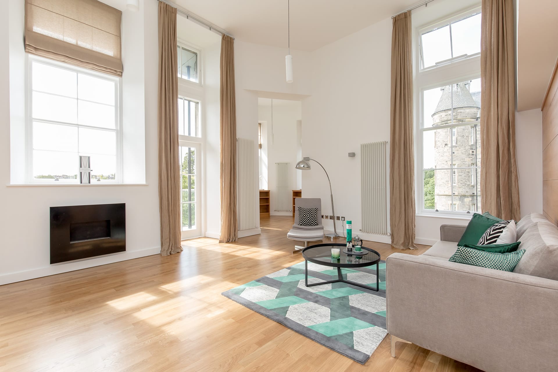 Local Decorators Edinburgh with Years of Experience