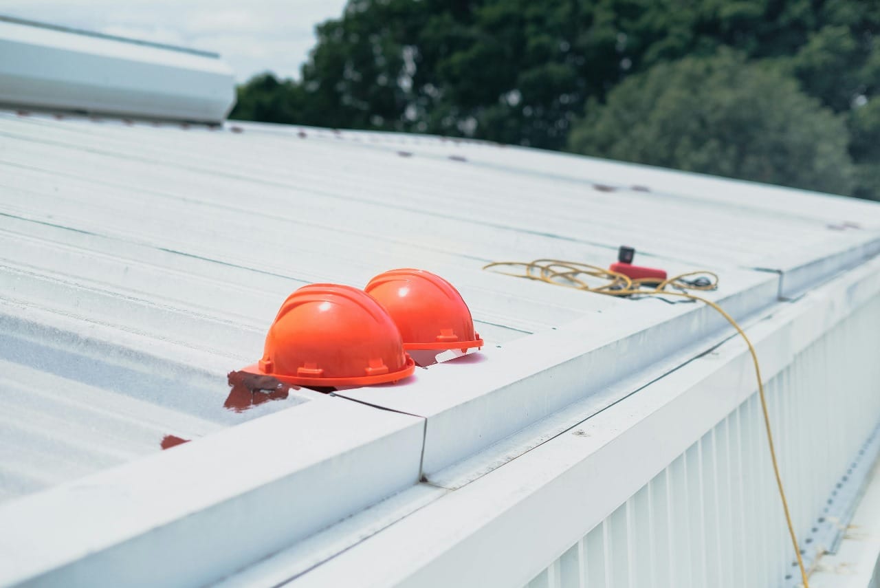 Metal Roofing vs. Asphalt Shingles: Which Is Better?