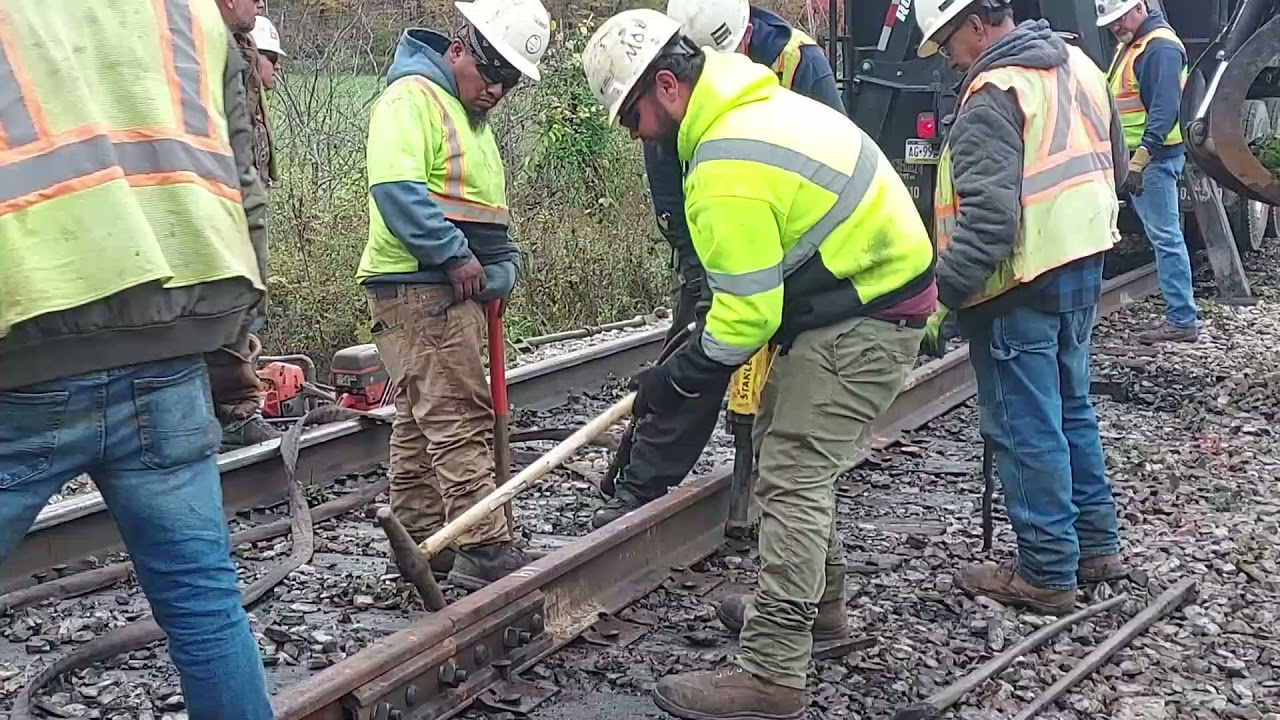 Trusted Railroad Contractors for Construction &amp; Emergency Repair