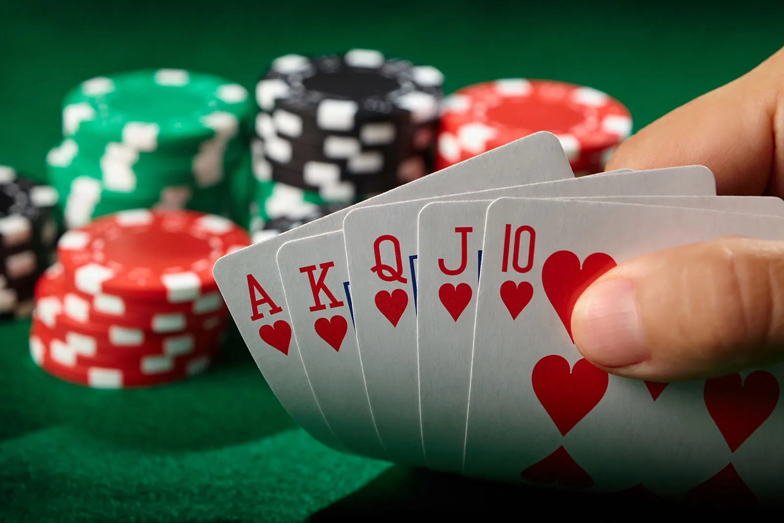 Tips dan Strategi Unggul untuk Bermain qq slot yang Menguntungkan