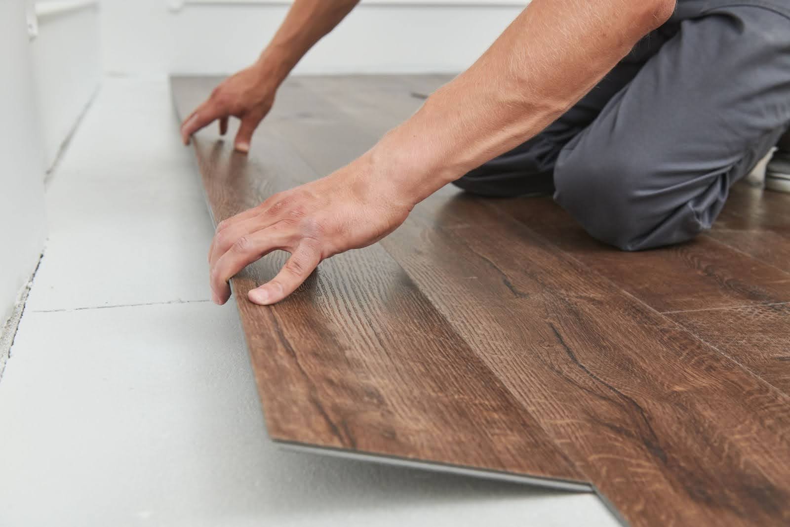 Bathtub Refinishing &amp; More: Expert Floor Installation Services