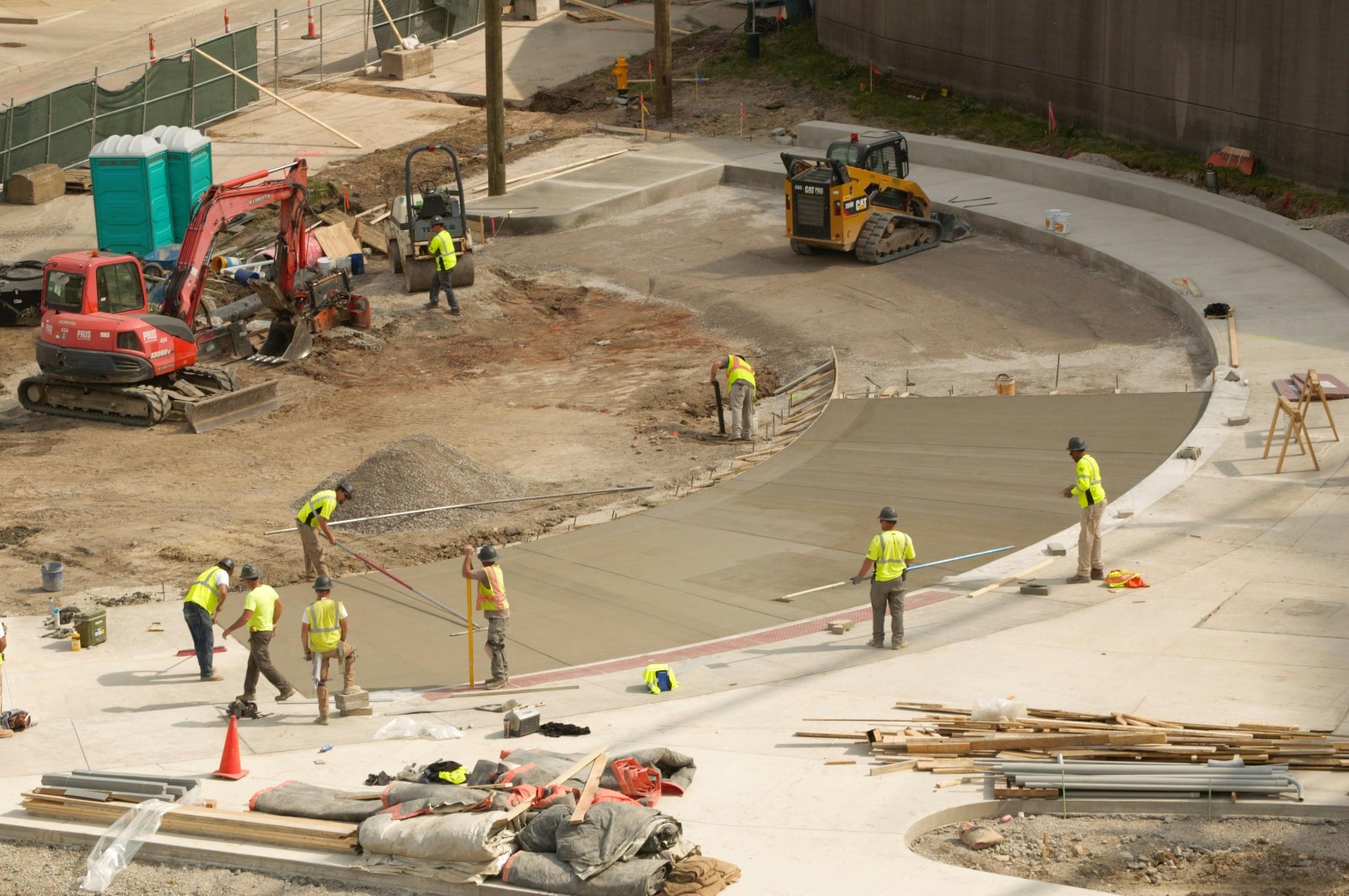 Construction Safety Training: Reduce Risks and Improve Compliance