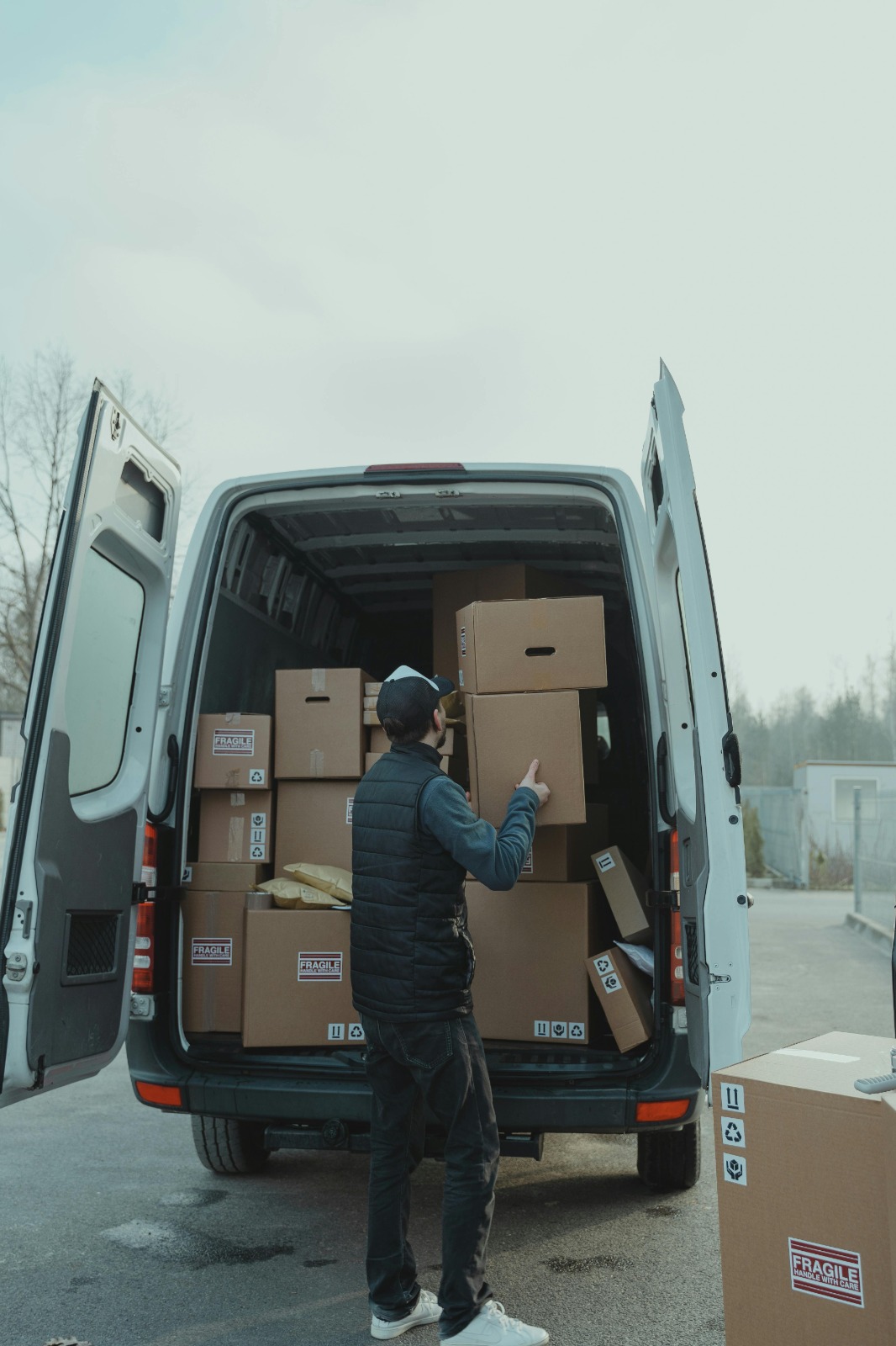 Shipping Personal Effects from UK to USA Cost – Full Guide