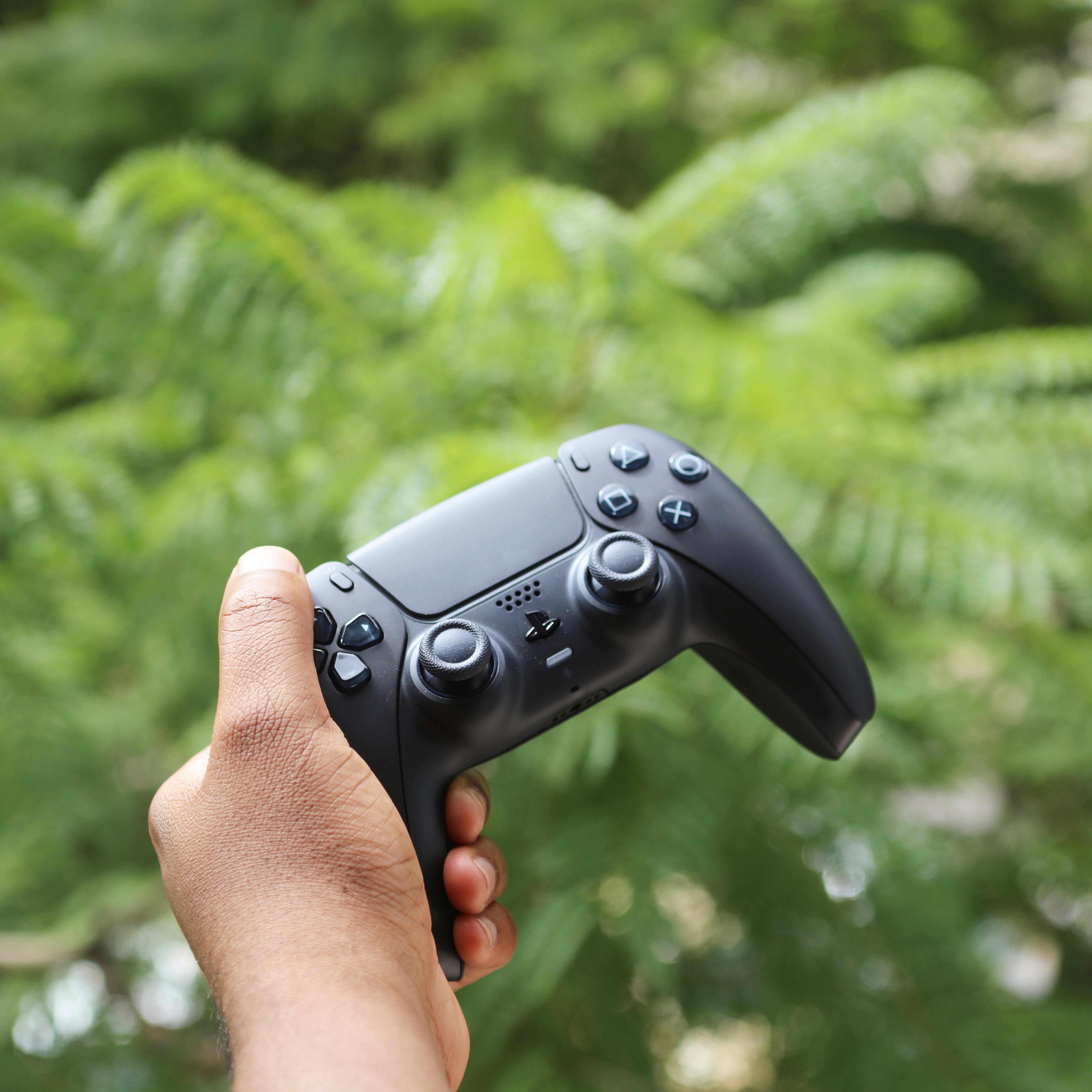 Retro Game Consoles Online – Original Products You Can Trust