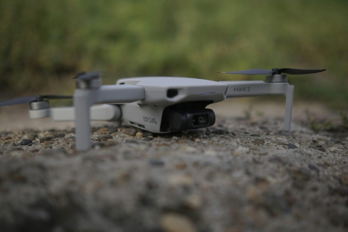 Professionelle Drohnenvideos Berlin – Beeindruckende Luftaufnahmen für Unternehmen