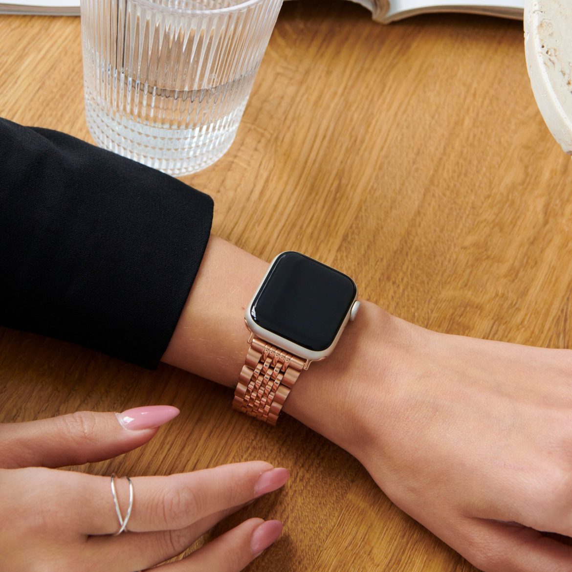 Shop Stylish Metallic Apple Watch Bands Online in India